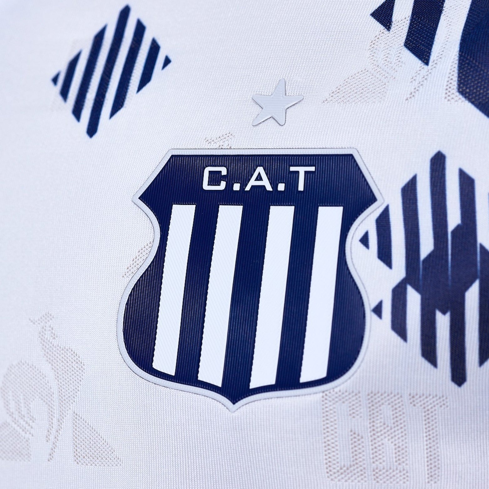 Talleres de Córdoba Extérieur 25/26 - Vue rapprochée