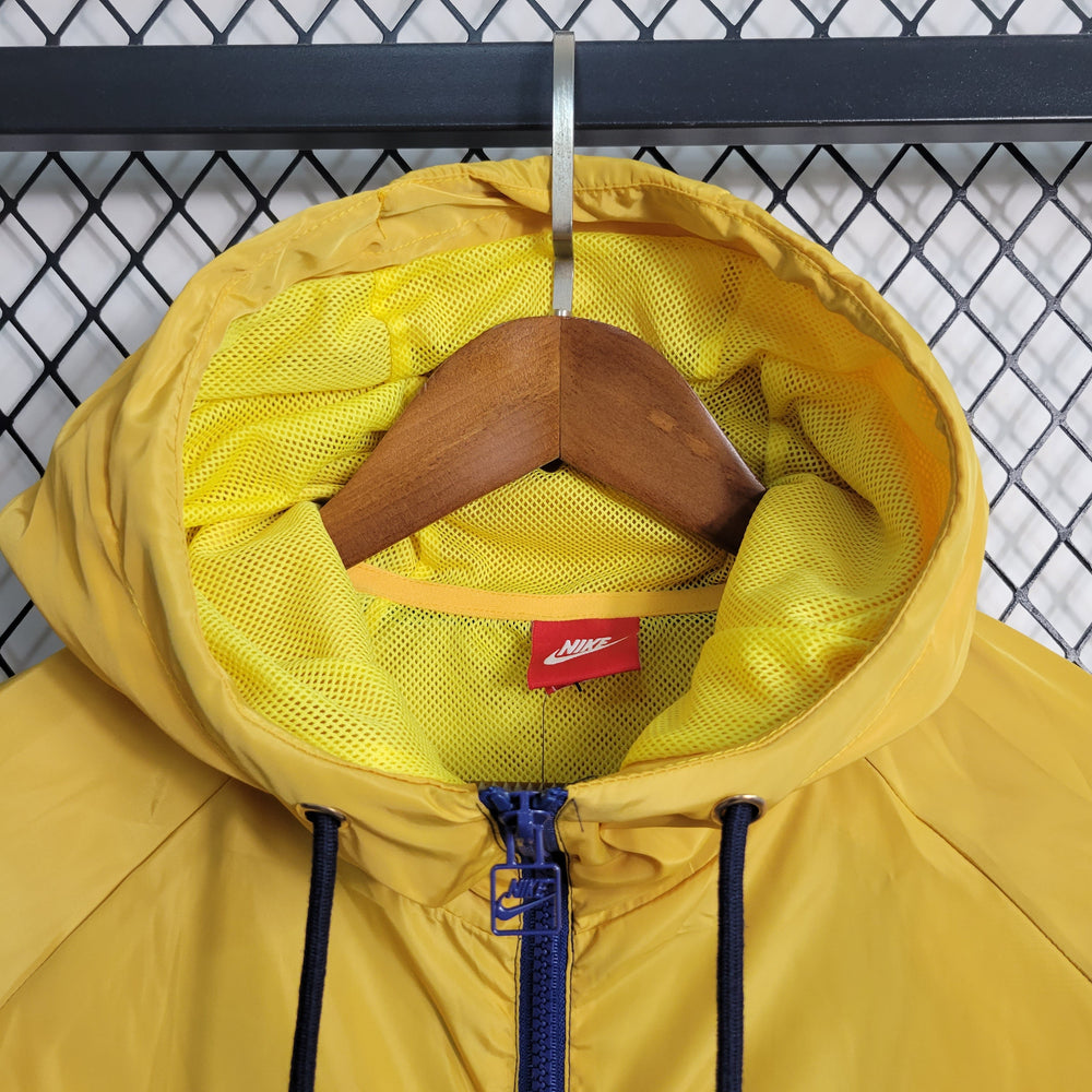 Windbreaker - Barcelona