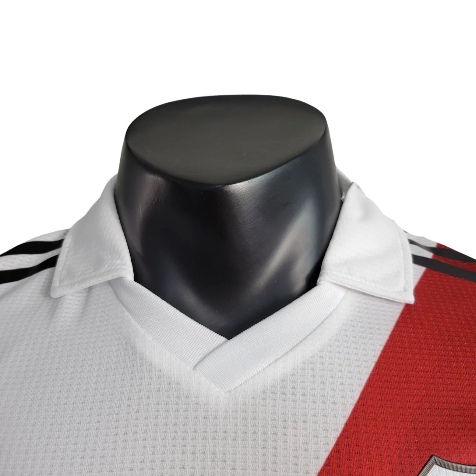 River Plate Domicile 23/24 - Vue rapprochée
