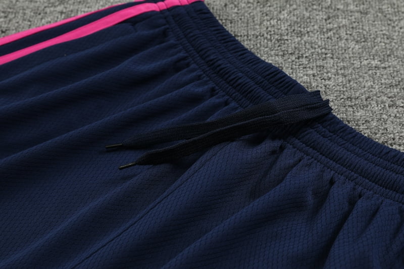 Training Equipment - Arsenal 23/24 - Cave Sleeves
