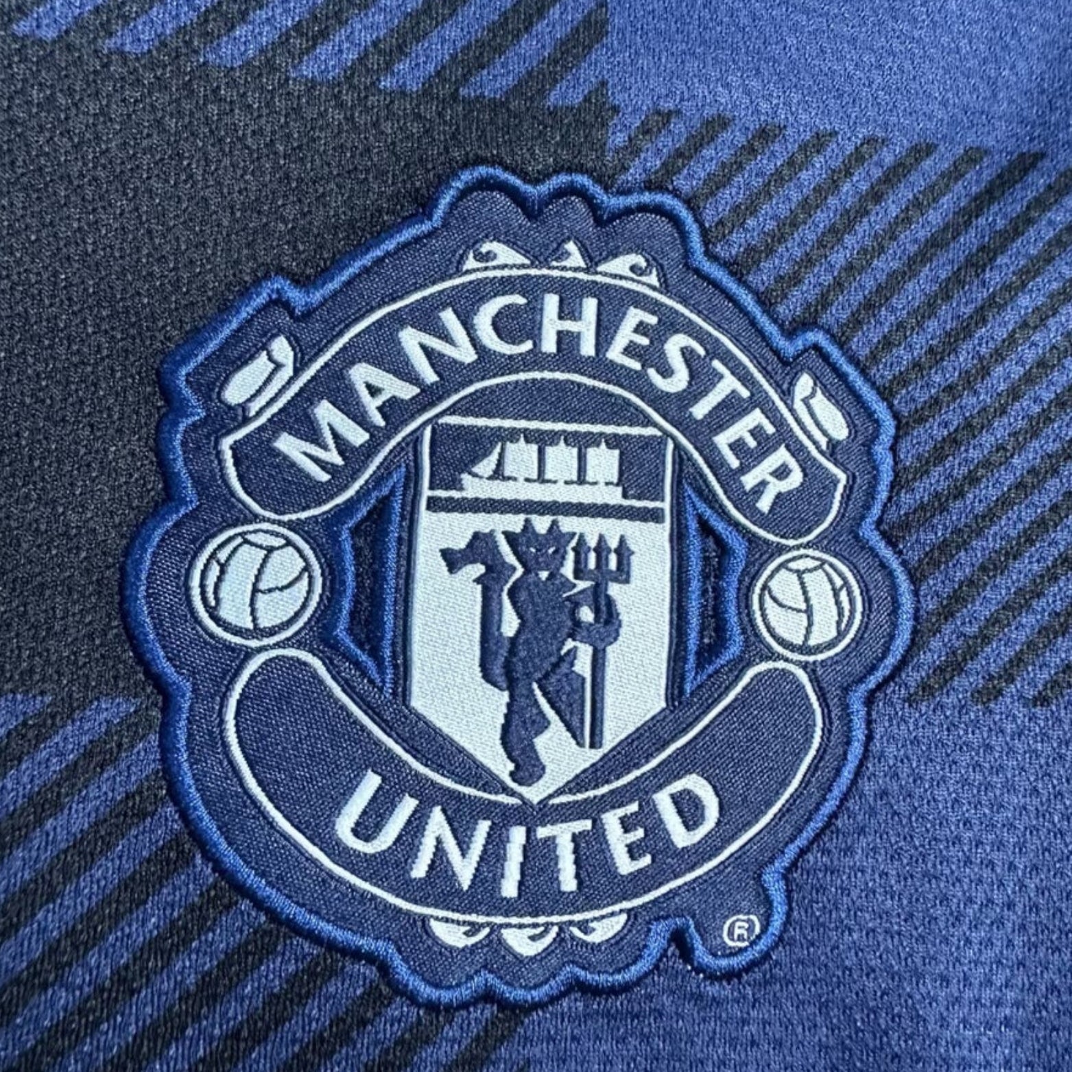 Manchester United Troisième 13/14 - Manches Longues - Détail