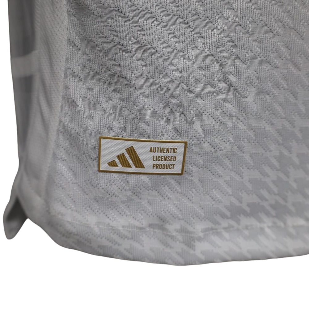 Real Madrid Home 24/25 - Player Version