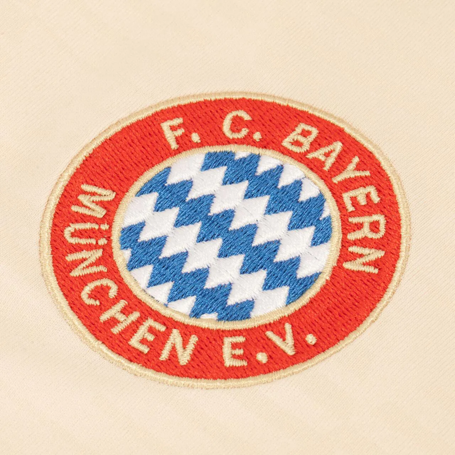 Bayern Munique Troisième 24/25 - Détail