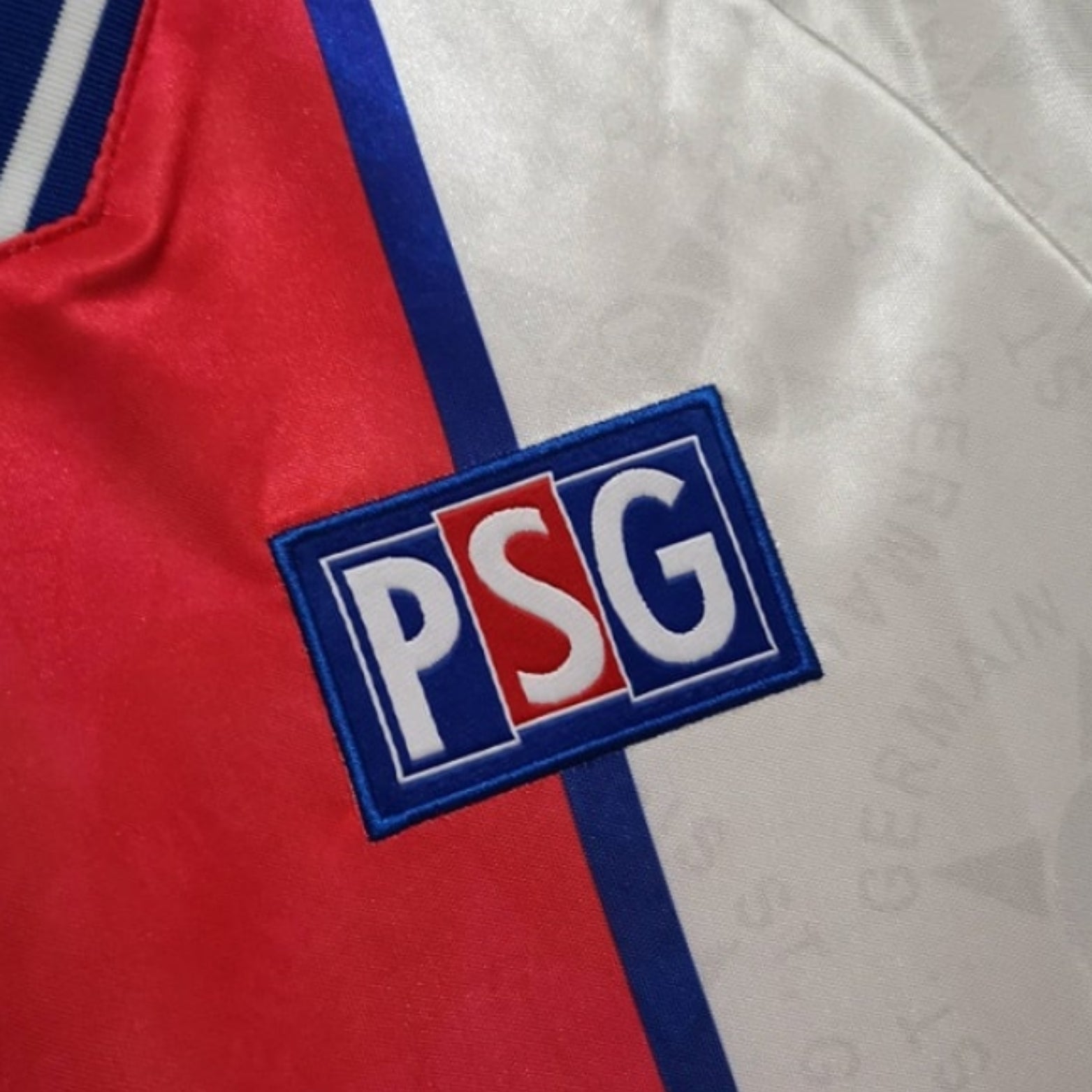 PSG Extérieur 94/95 - Détail