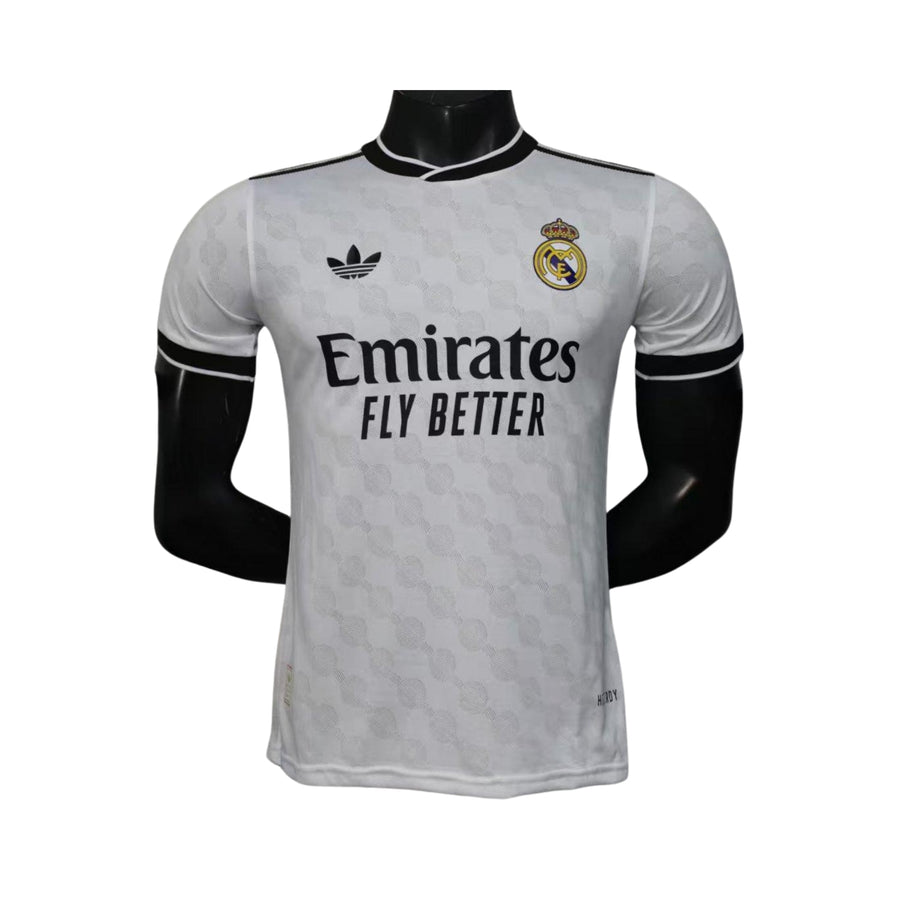 Real Madrid Édition Spéciale 25/26 - Version Joueur