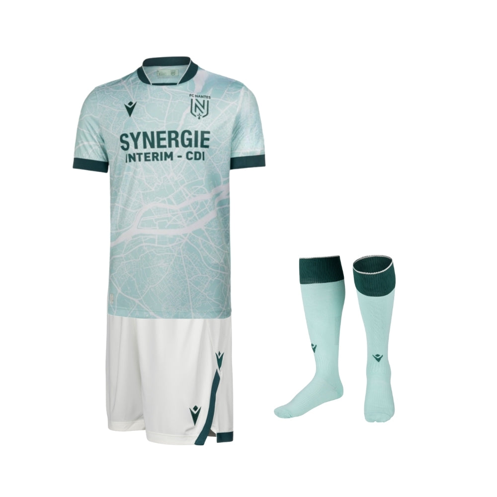 Kit - Nantes Extérieur 25/26 - Vue de face