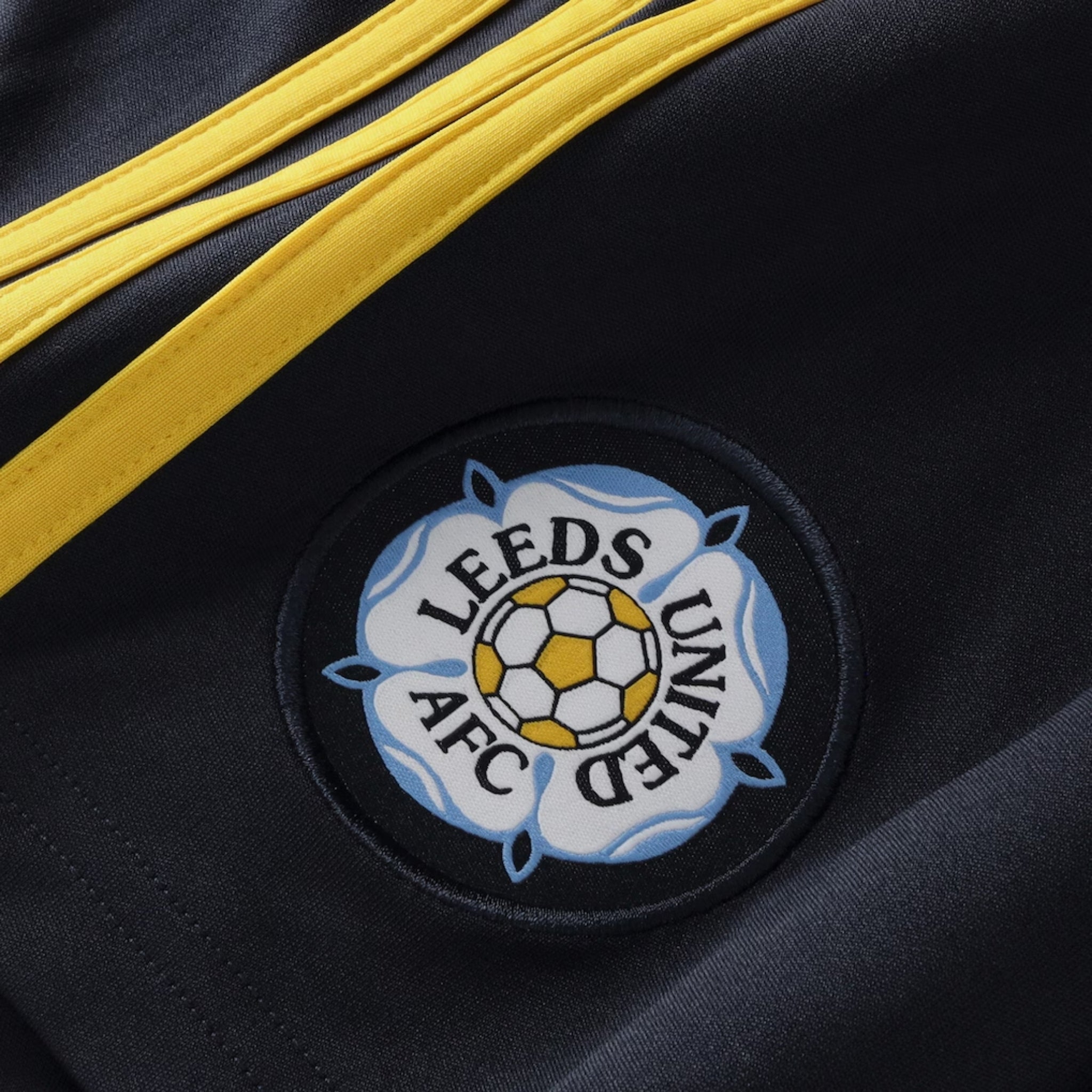 Short Leeds United Extérieur 26/27