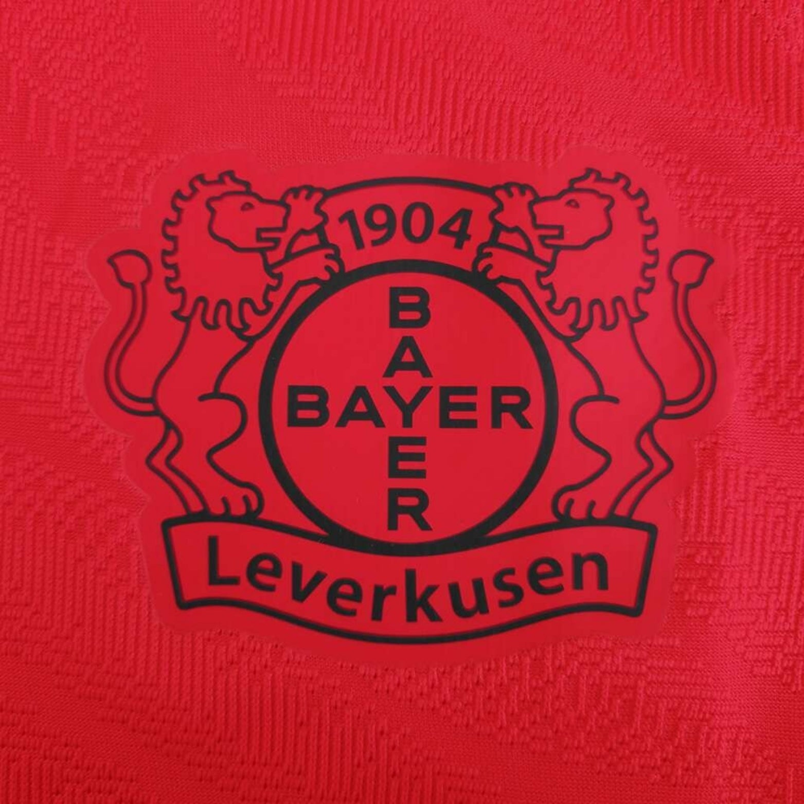 Bayer 04 Leverkusen Entraînement 25/26 - Vue rapprochée