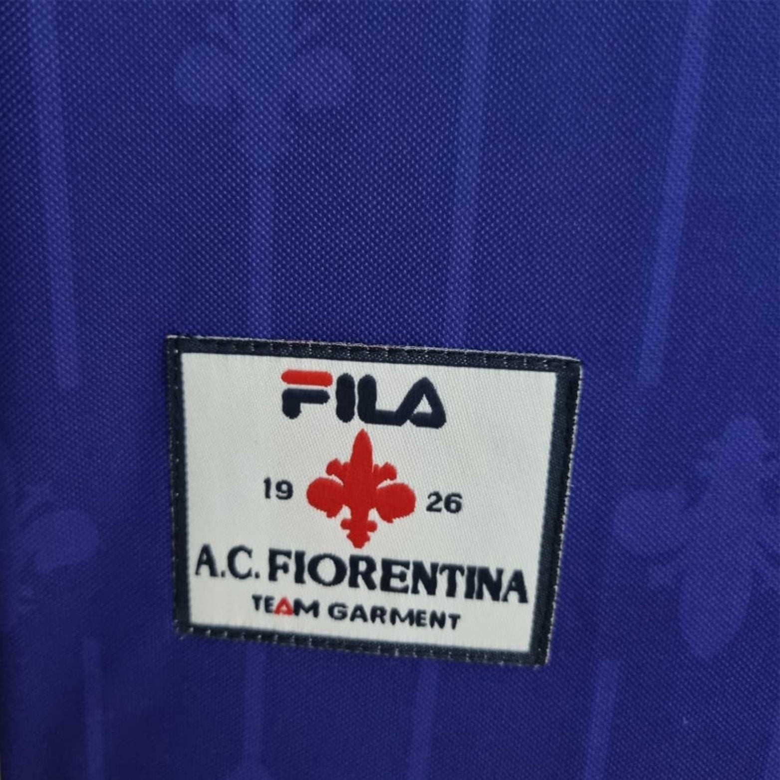 Fiorentina Domicile 97/98 - Vue rapprochée