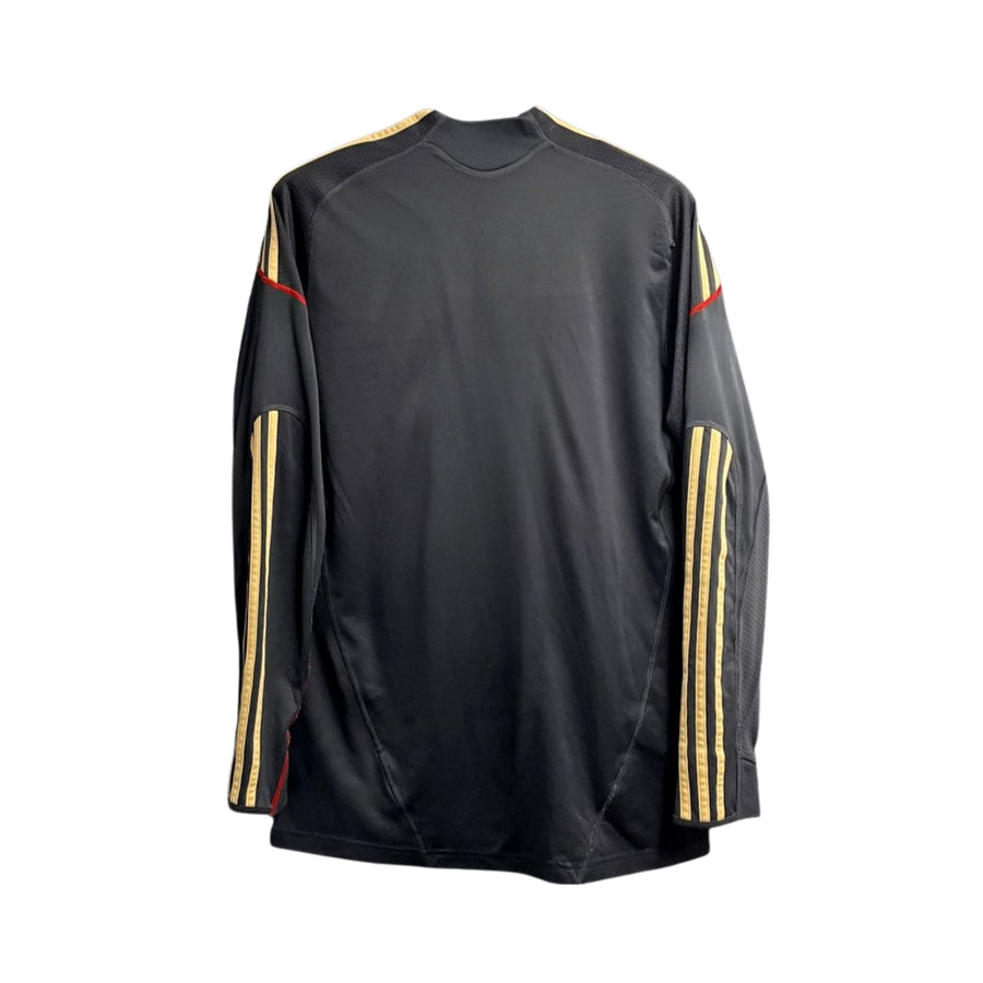 Liverpool Away 10/11 - Long Sleeves