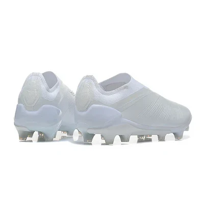 Chaussure de football - PREDATOR ACCURACY + FG - Vue de dos