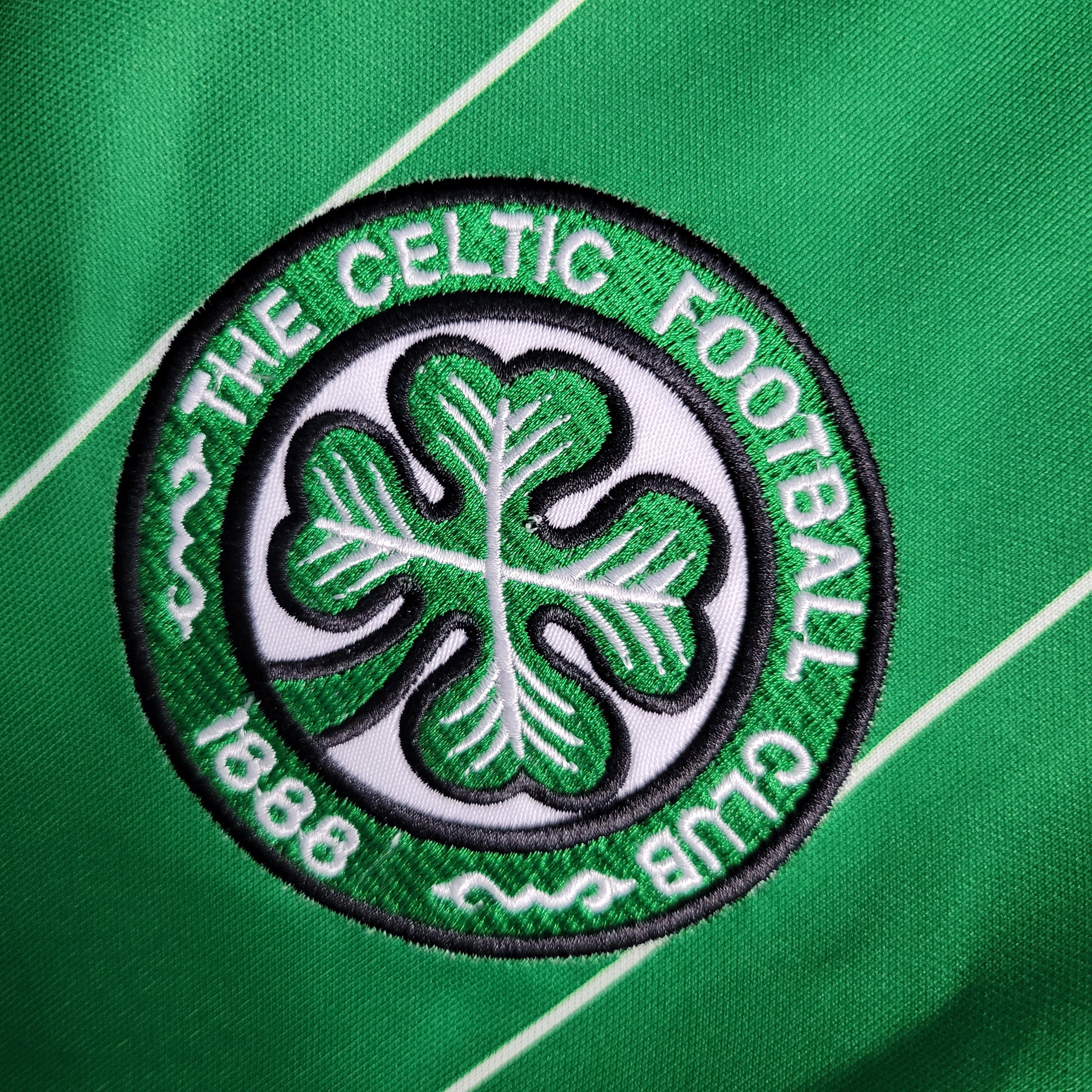 Celtic Extérieur 84/86 - Détail
