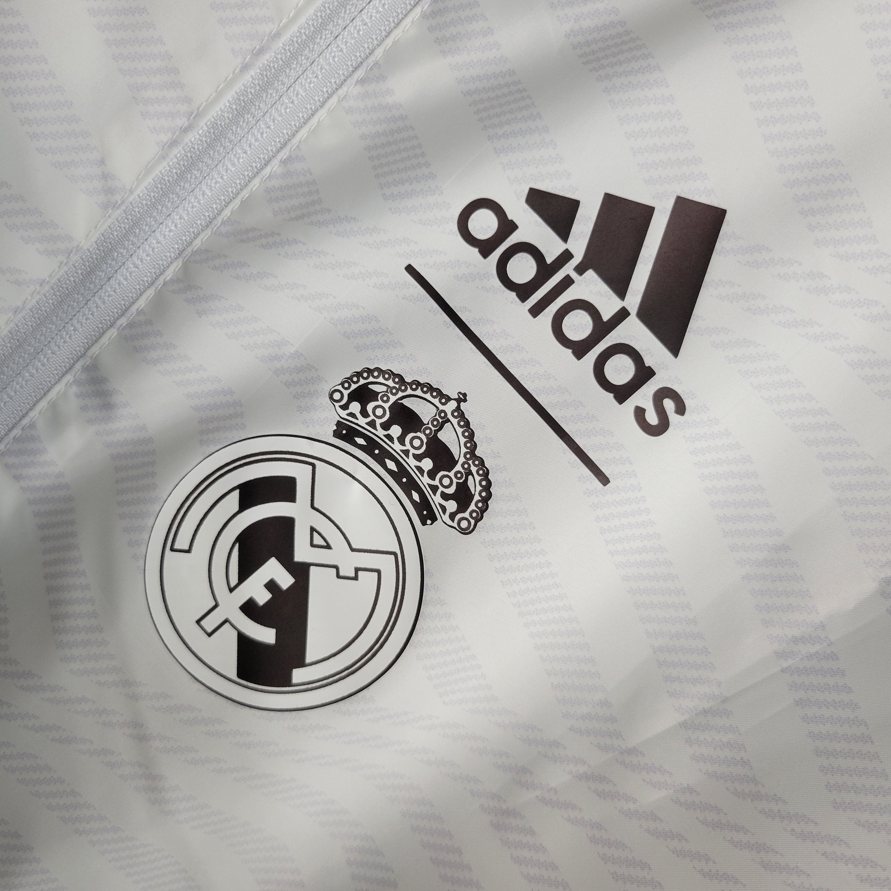 Coupe-Vent Réversible - Real Madrid - Détail
