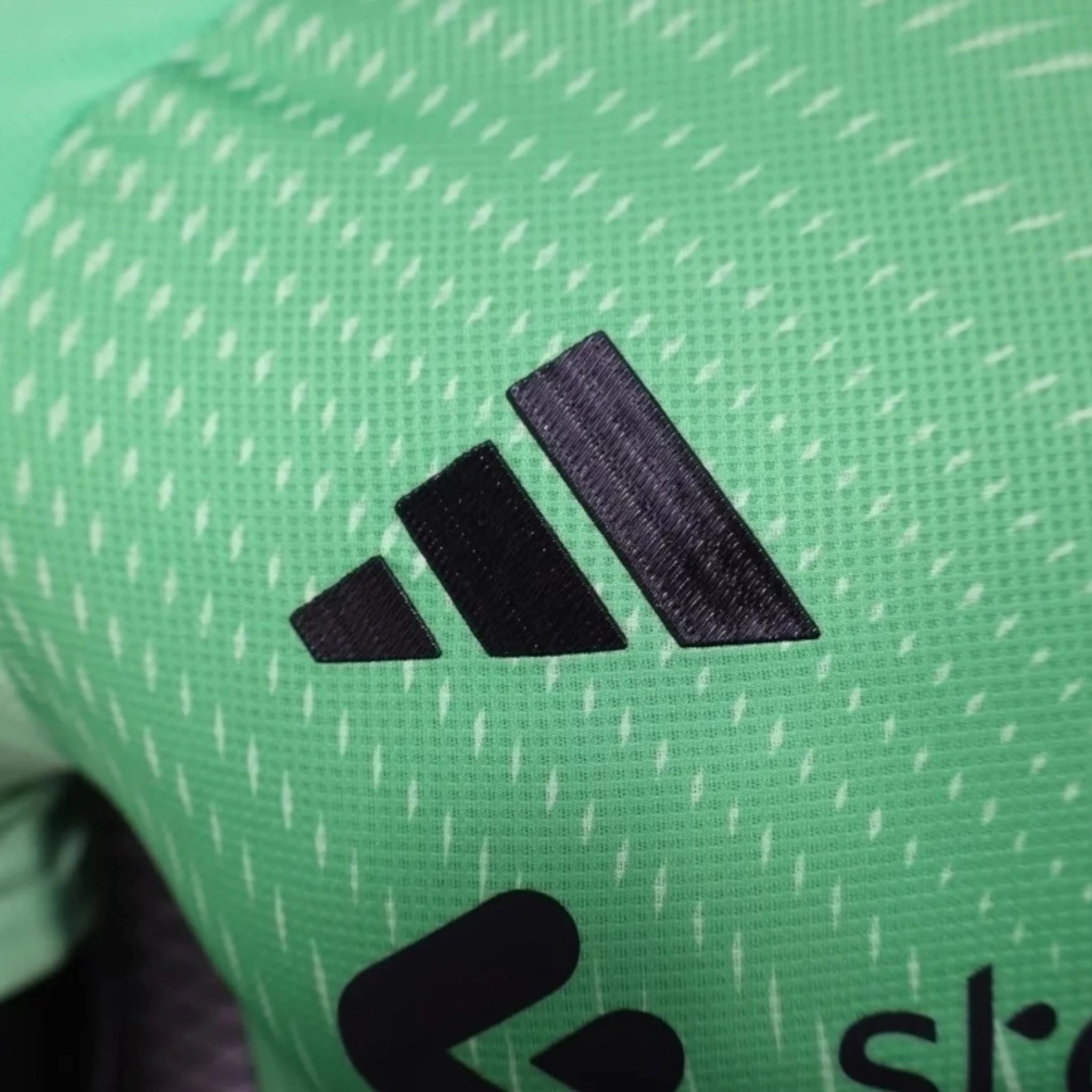 Liverpool Gardiens de But 25/26 - Version Joueur - Vert Fluo