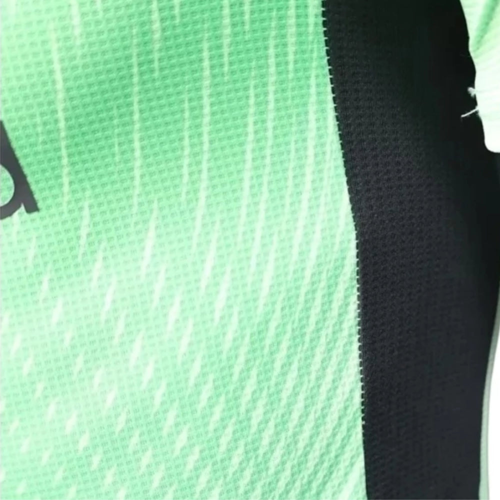 Liverpool Gardiens de But 25/26 - Version Joueur - Vert Fluo