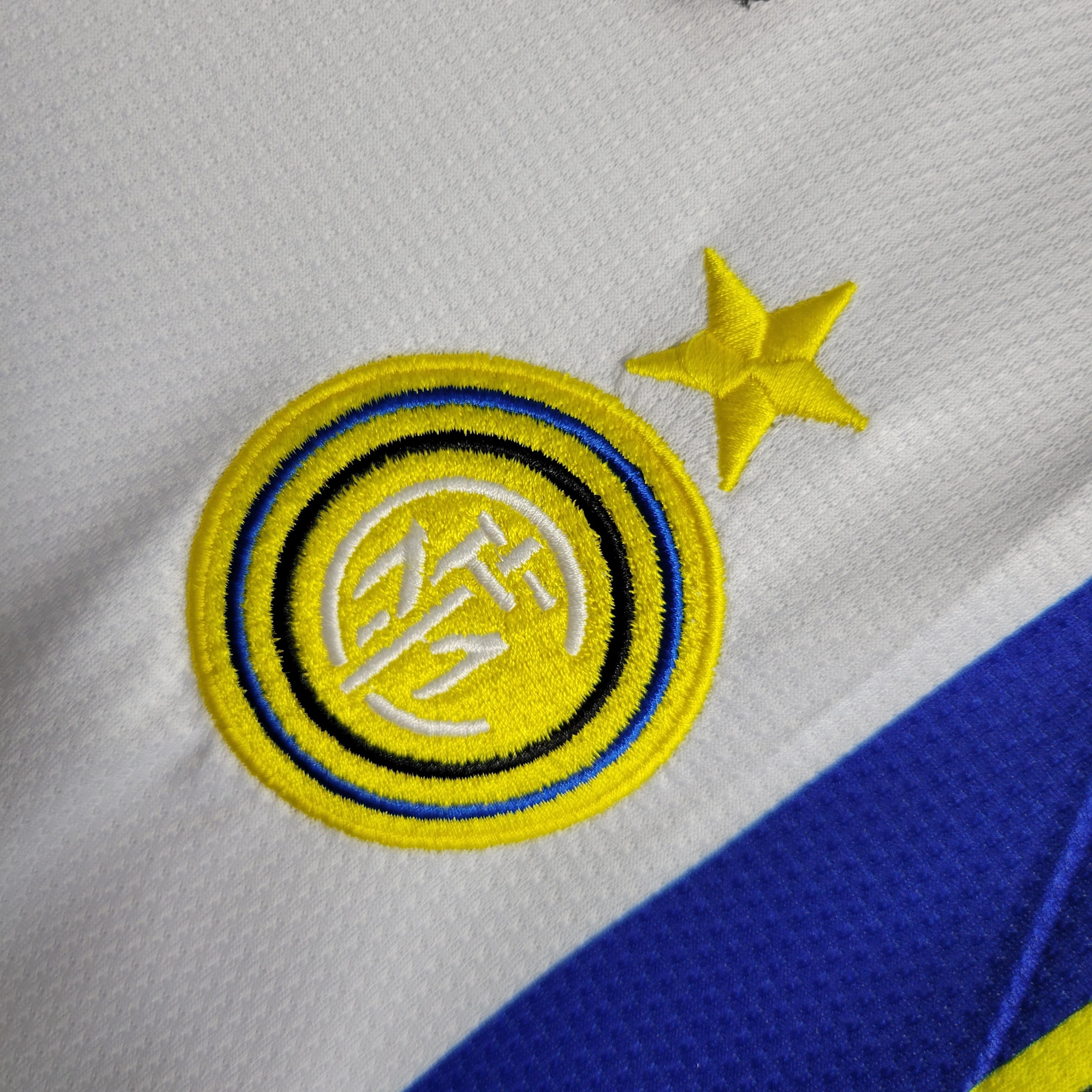 Inter Milan Extérieur 97/98 - Vue rapprochée