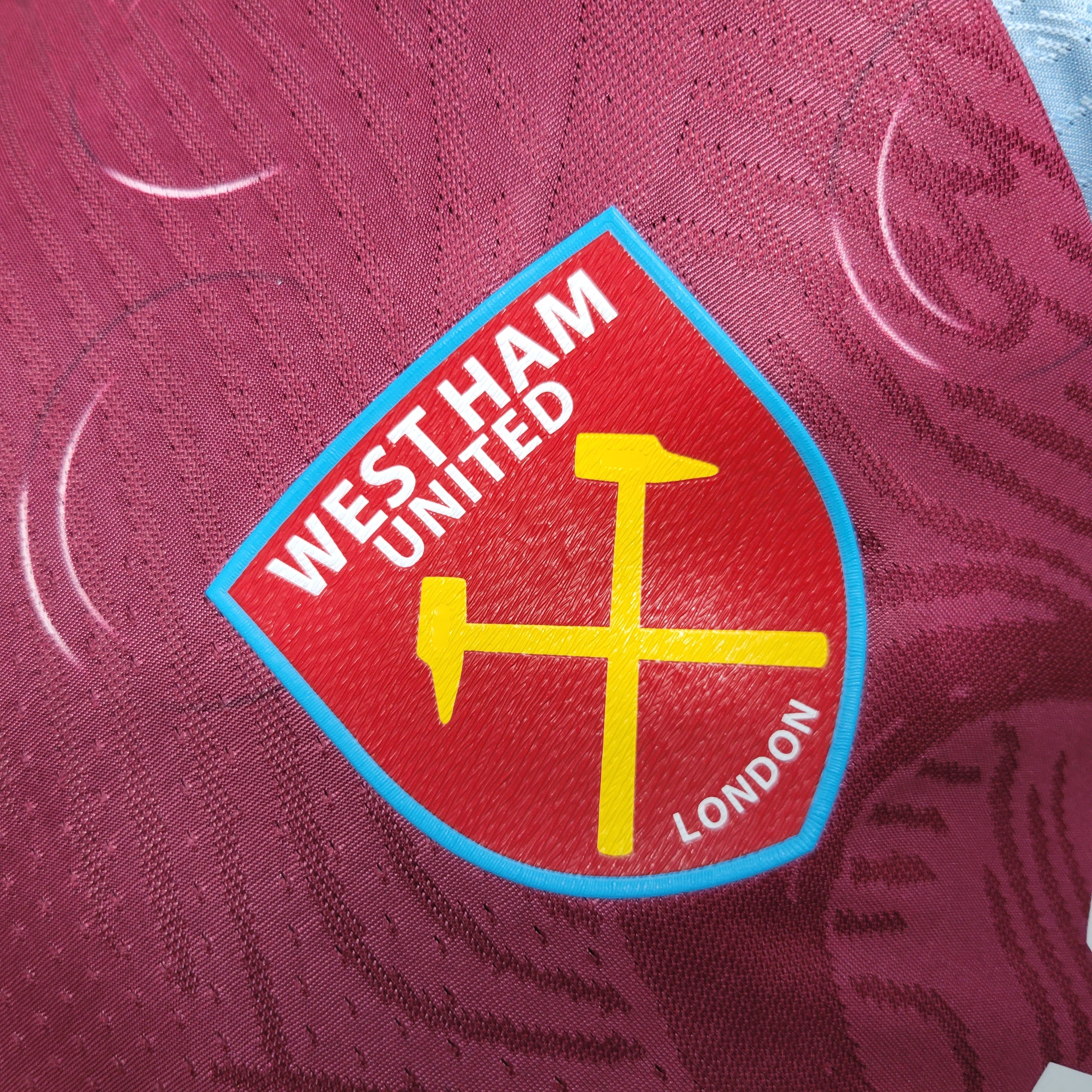 West Ham United Domicile 23/24 - Packaging