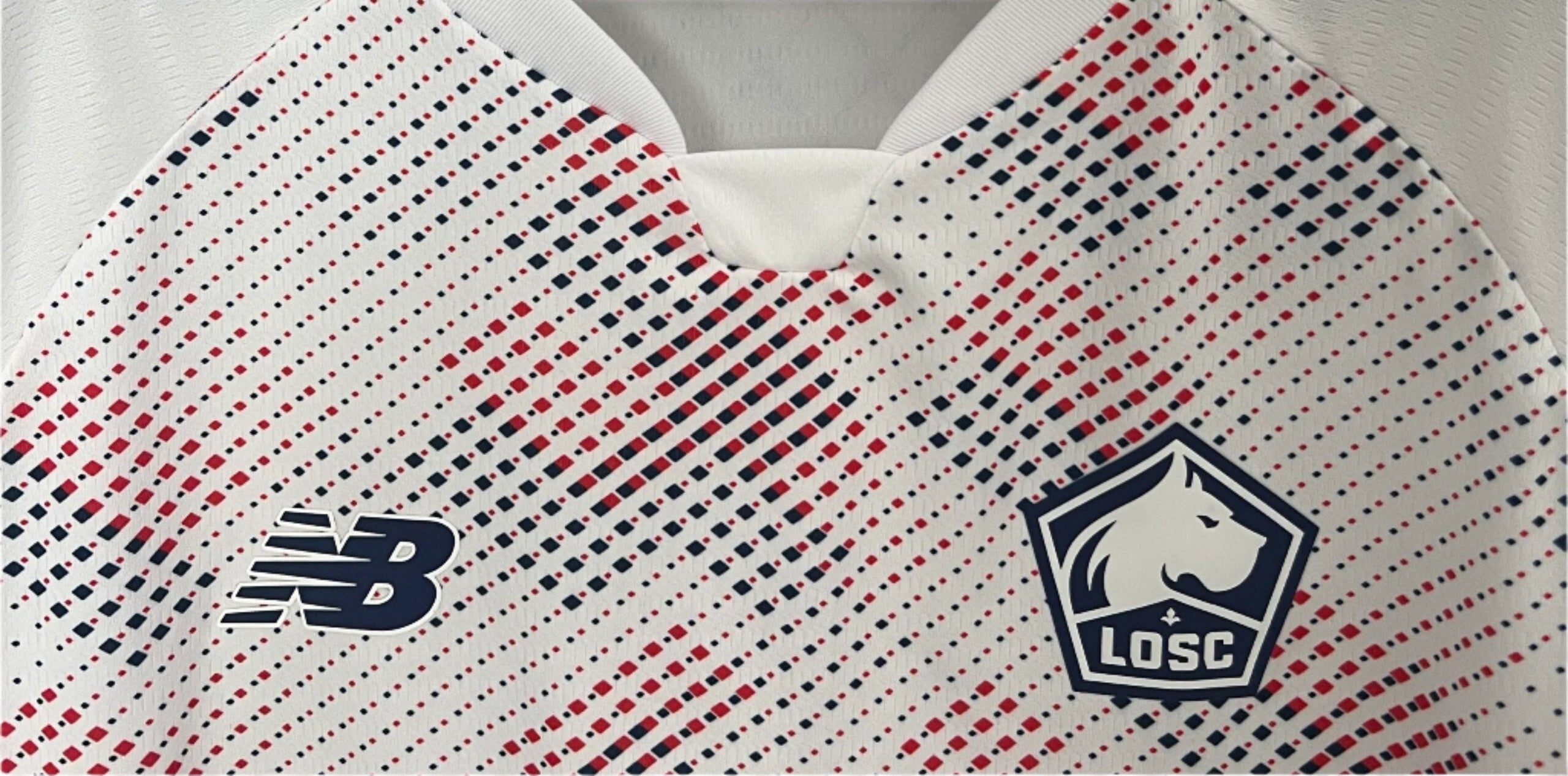 Lille OSC Extérieur 24/25 - Détail