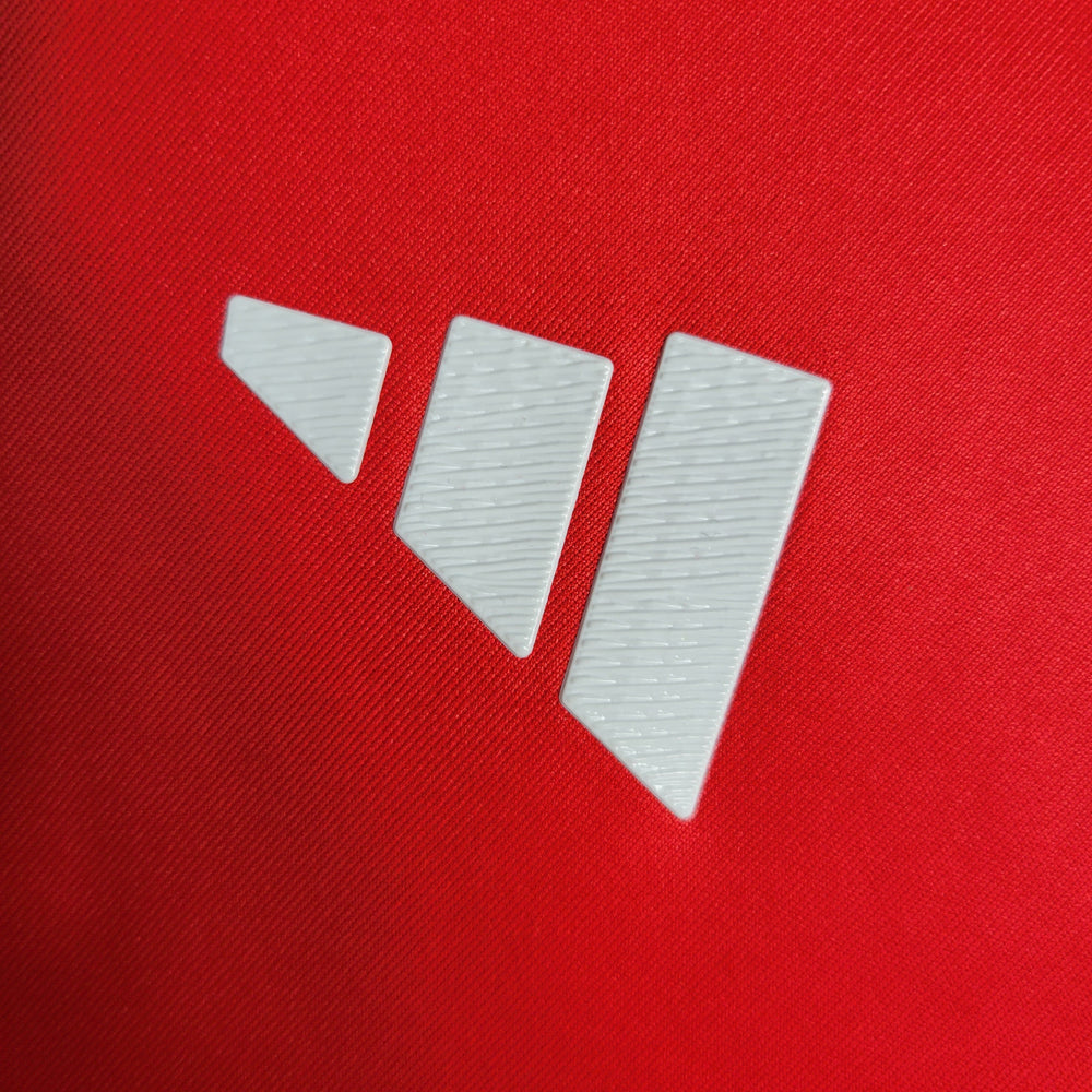 Colo-Colo Away 23/24