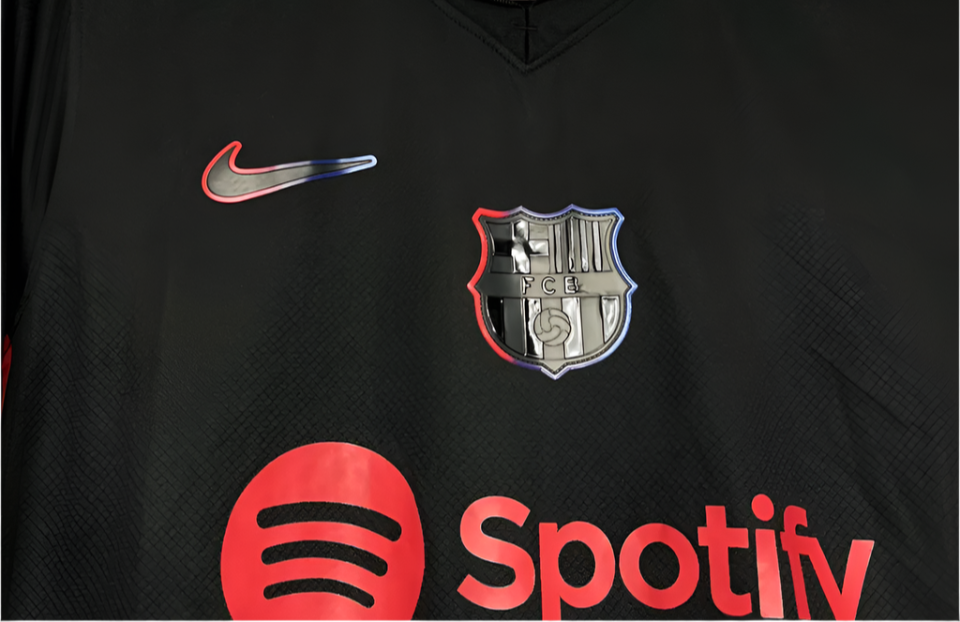 Barcelone Extérieur 24/25 - Porté