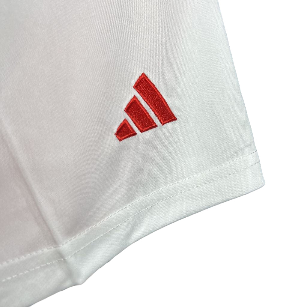 Short Manchester United Domicile 24/25 - Détail