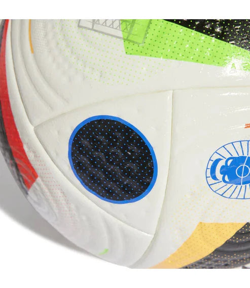 Ballon - Euro 2024 - Vue rapprochée