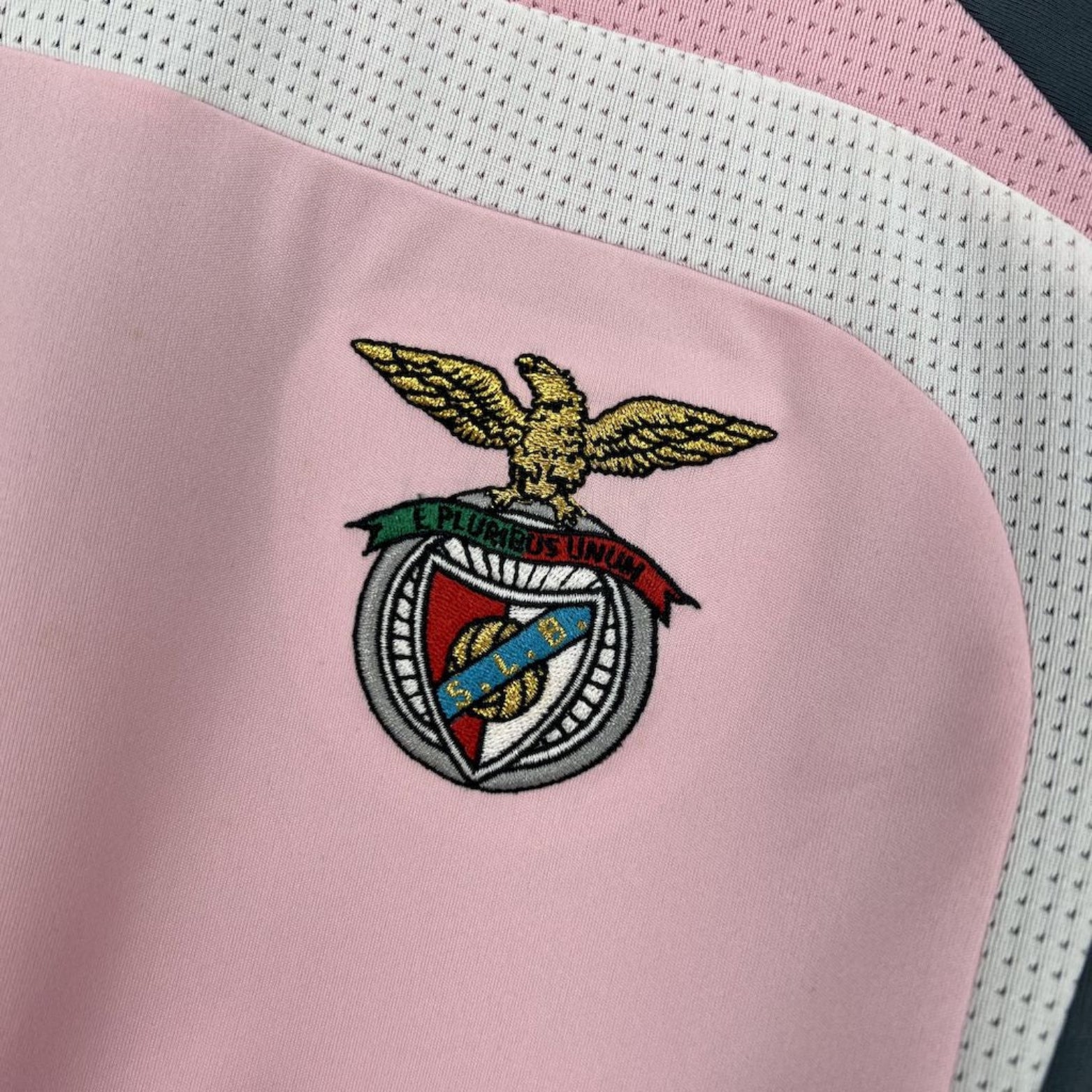 Benfica Extérieur 07/08 - Détail