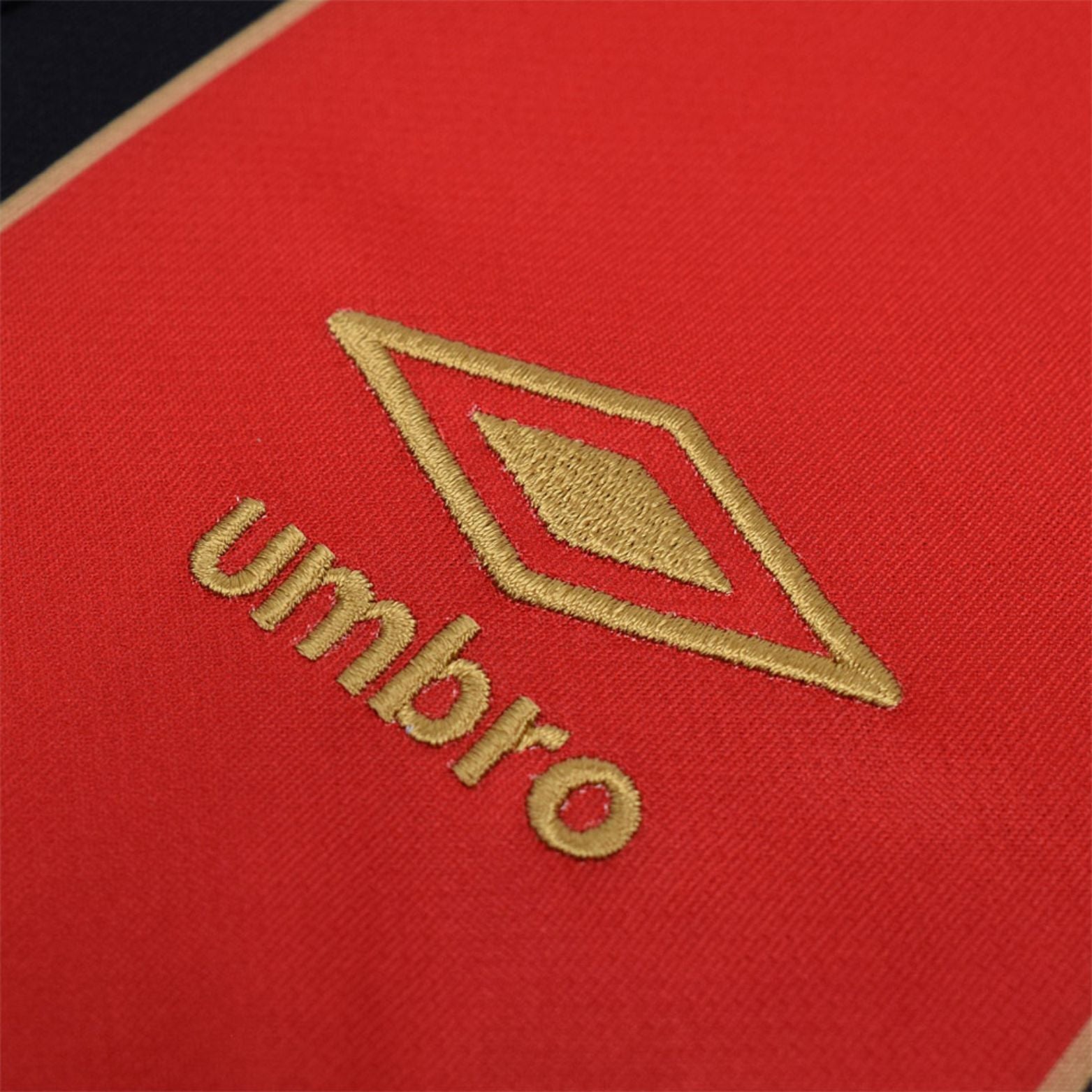 Bournemouth Domicile 24/25 - Tous les Sponsors - Packaging