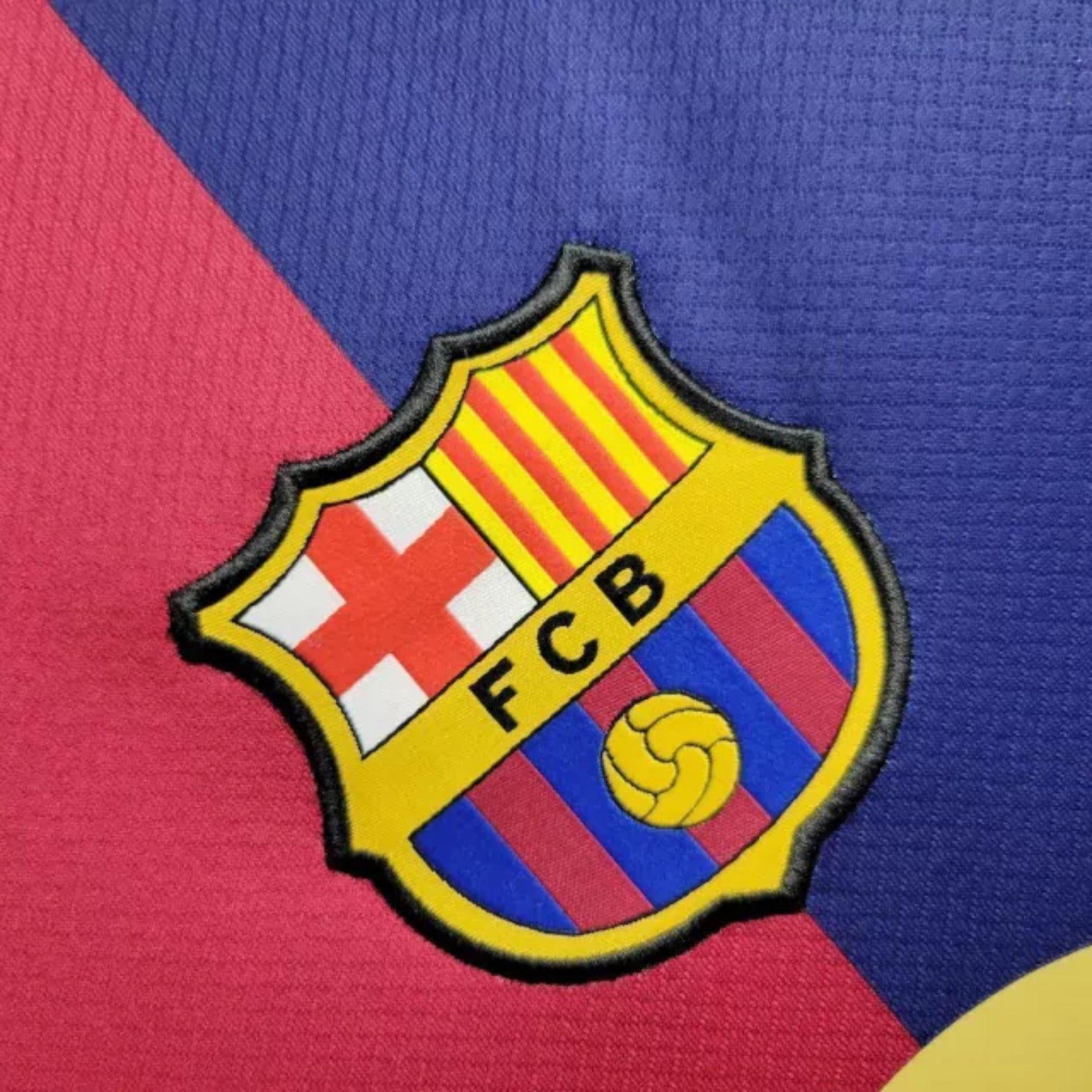 Kit - Barcelone Domicile Édition Spéciale 24/25 - Vue rapprochée