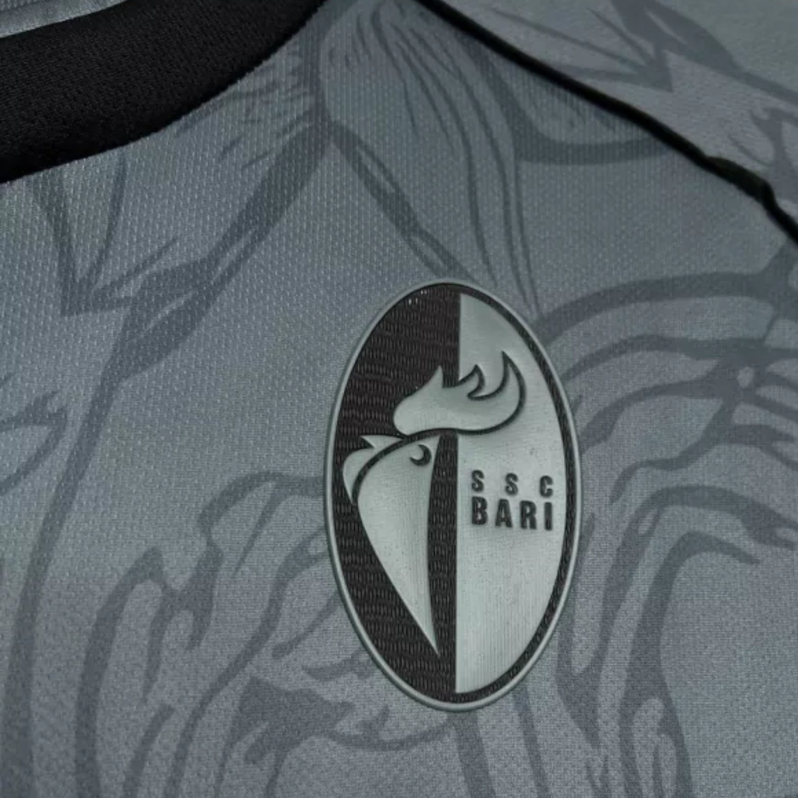SSC Bari Troisième 24/25 - Vue rapprochée