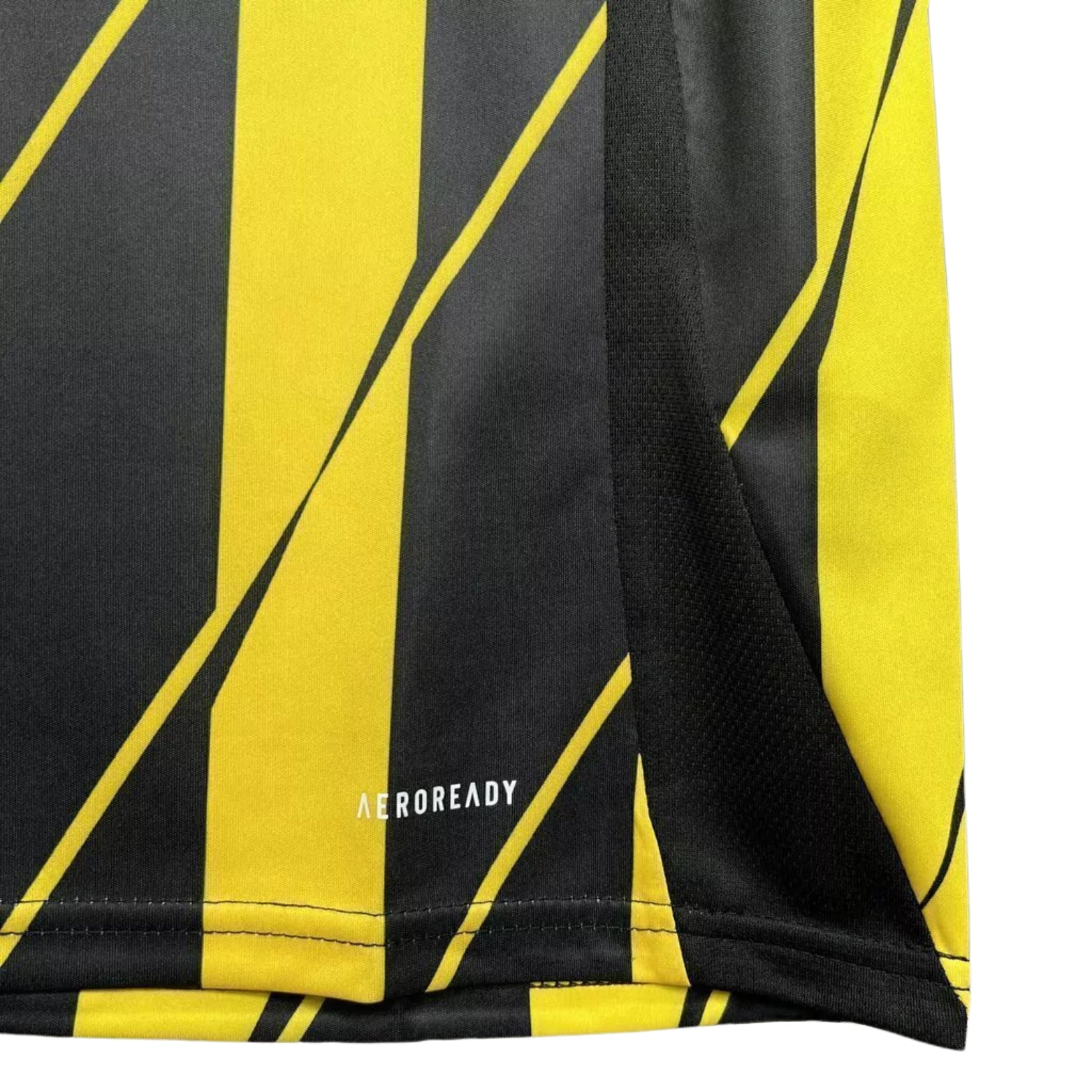 Aberdeen F.C Extérieur 24/25 - Détail
