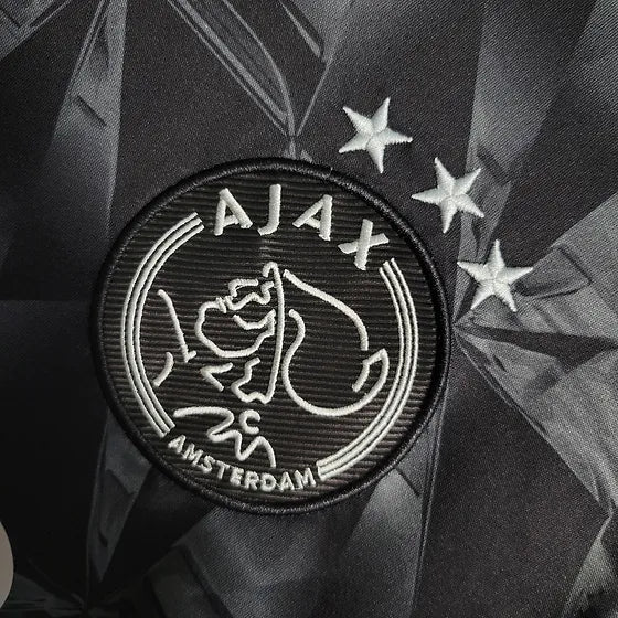 Ajax Troisième 23/24 - Porté