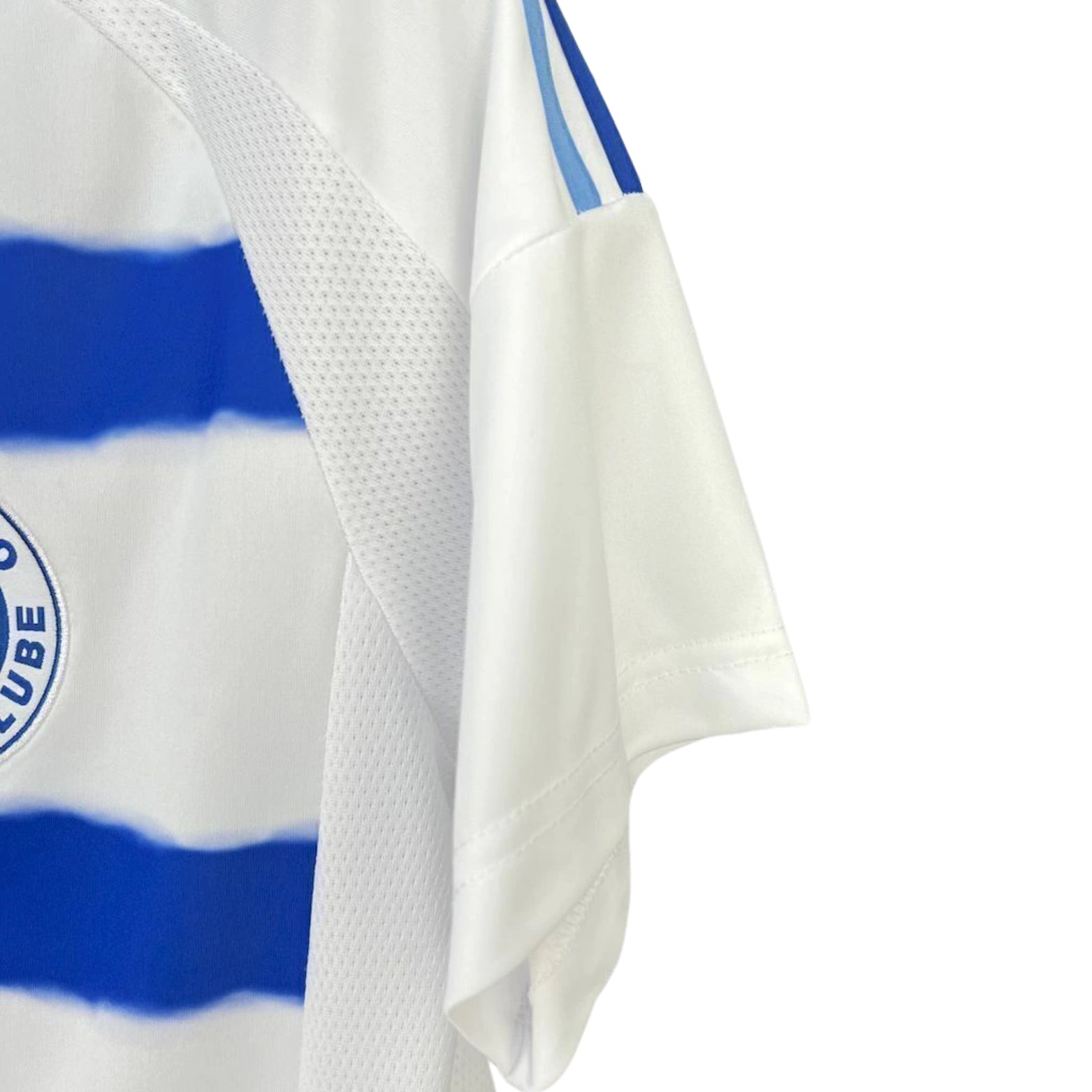 Cruzeiro Extérieur 25/26 - Détail