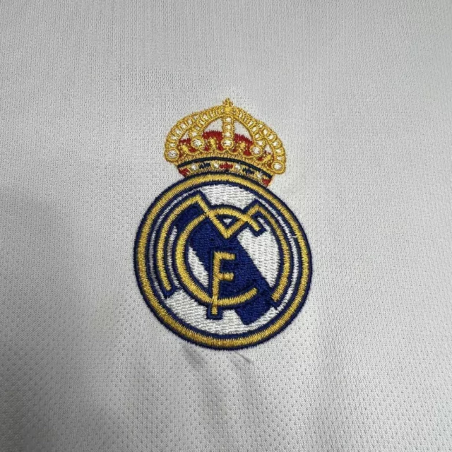 Real Madrid Édition Spéciale 24/25 - Vue rapprochée