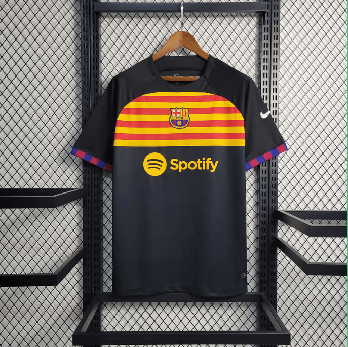 Barcelone Édition Spéciale 23/24 - Vue de face