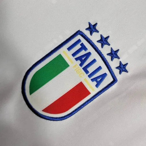 Italie Extérieur 24/25 - Vue rapprochée