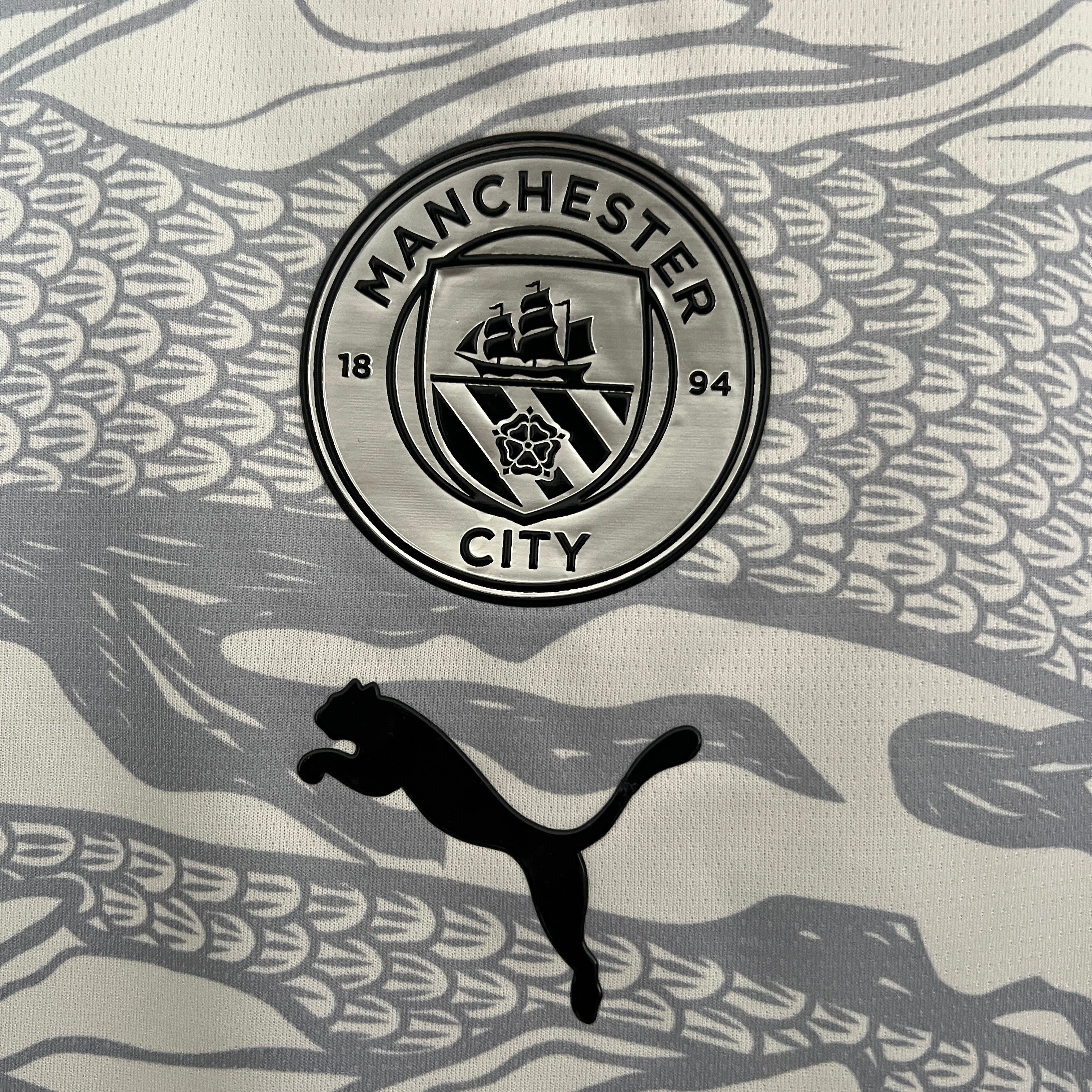 Manchester City Édition Spéciale 24/25 - Nouvel An chinois - Packaging