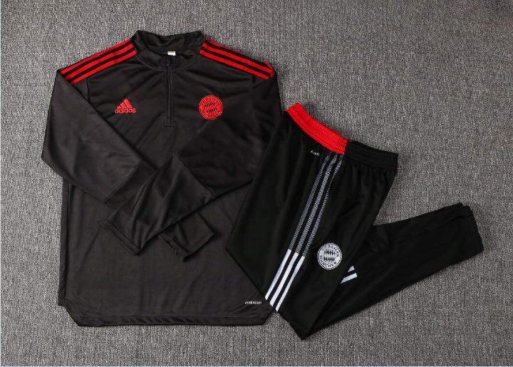 Bayern Munique - Survêtement - 1/2 Zip - Détail