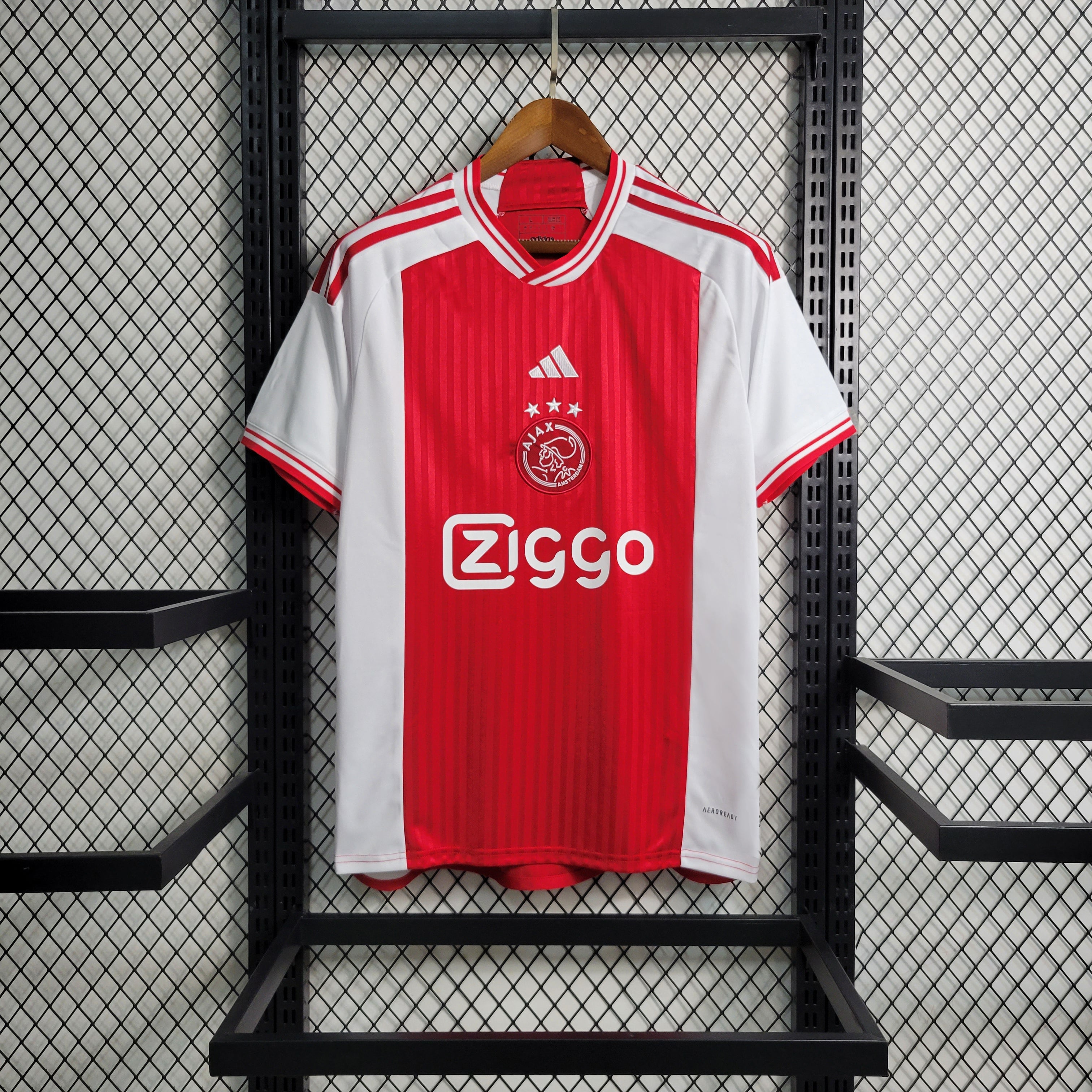 Ajax Domicile 23/24 - Vue de face