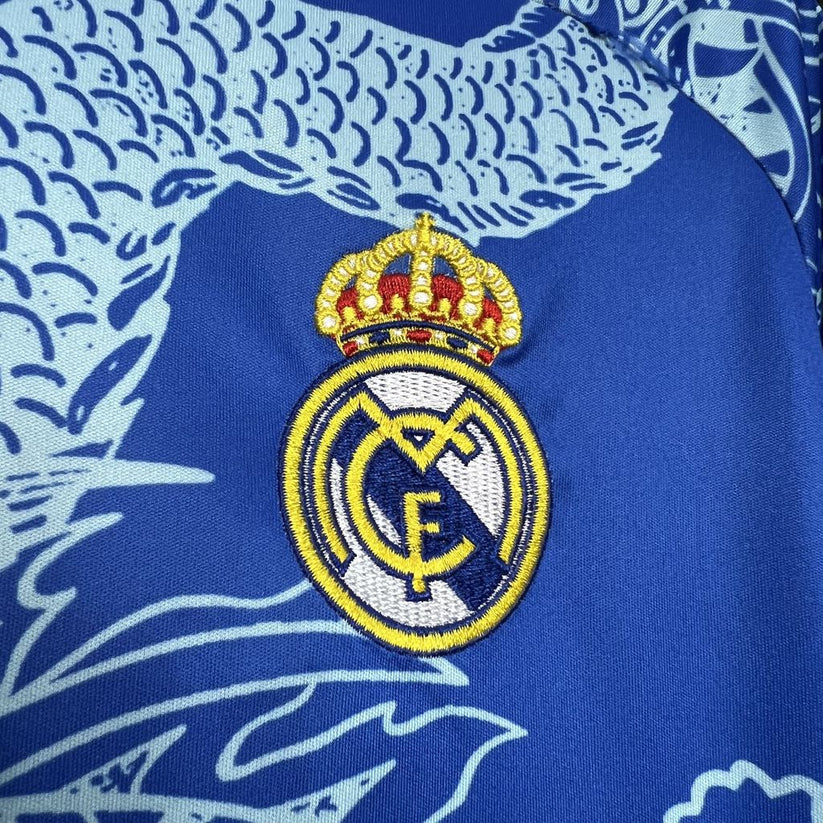 Real Madrid Édition Spéciale 24/25 - Porté