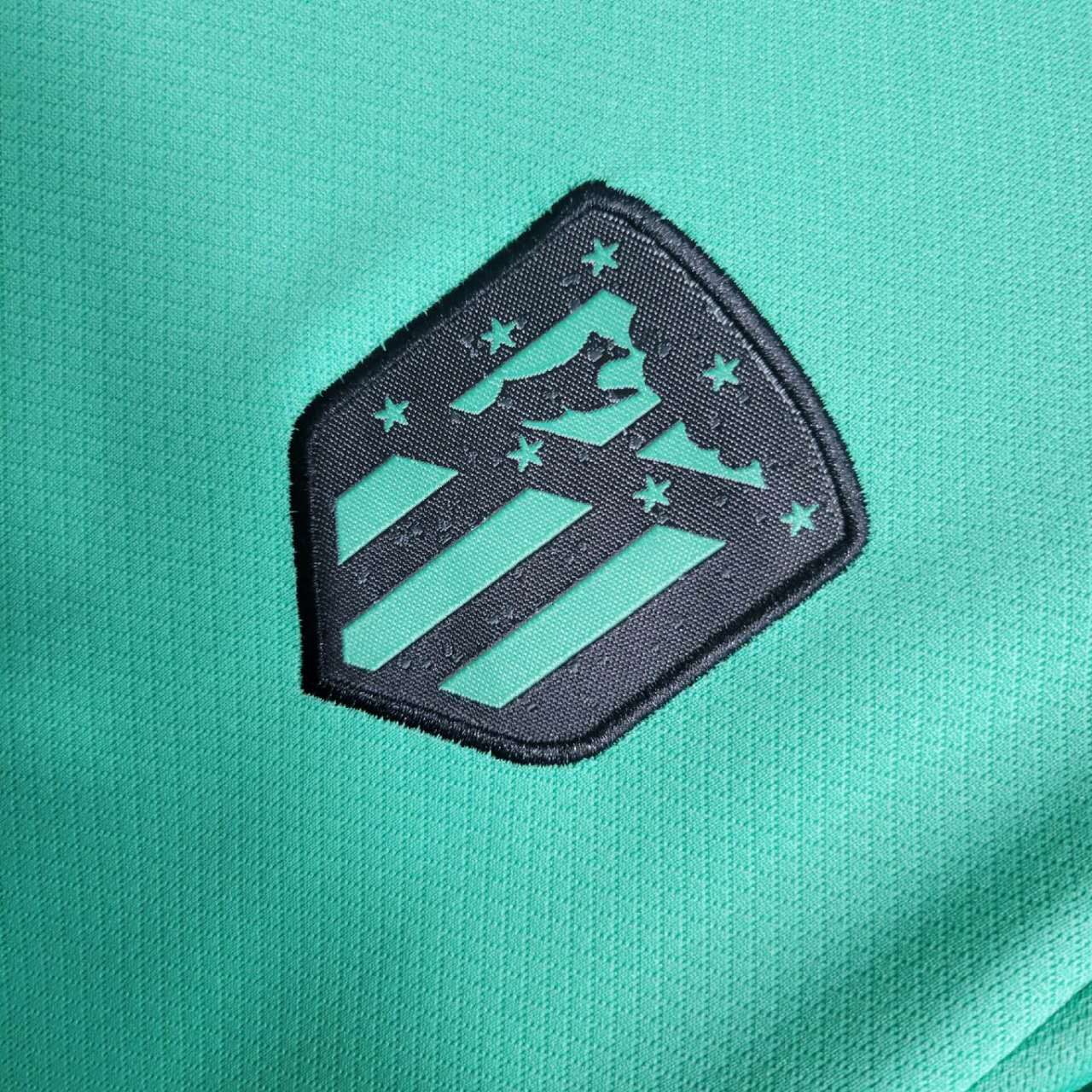 Kit - Atlético de Madrid Extérieur 23/24 - Vue rapprochée