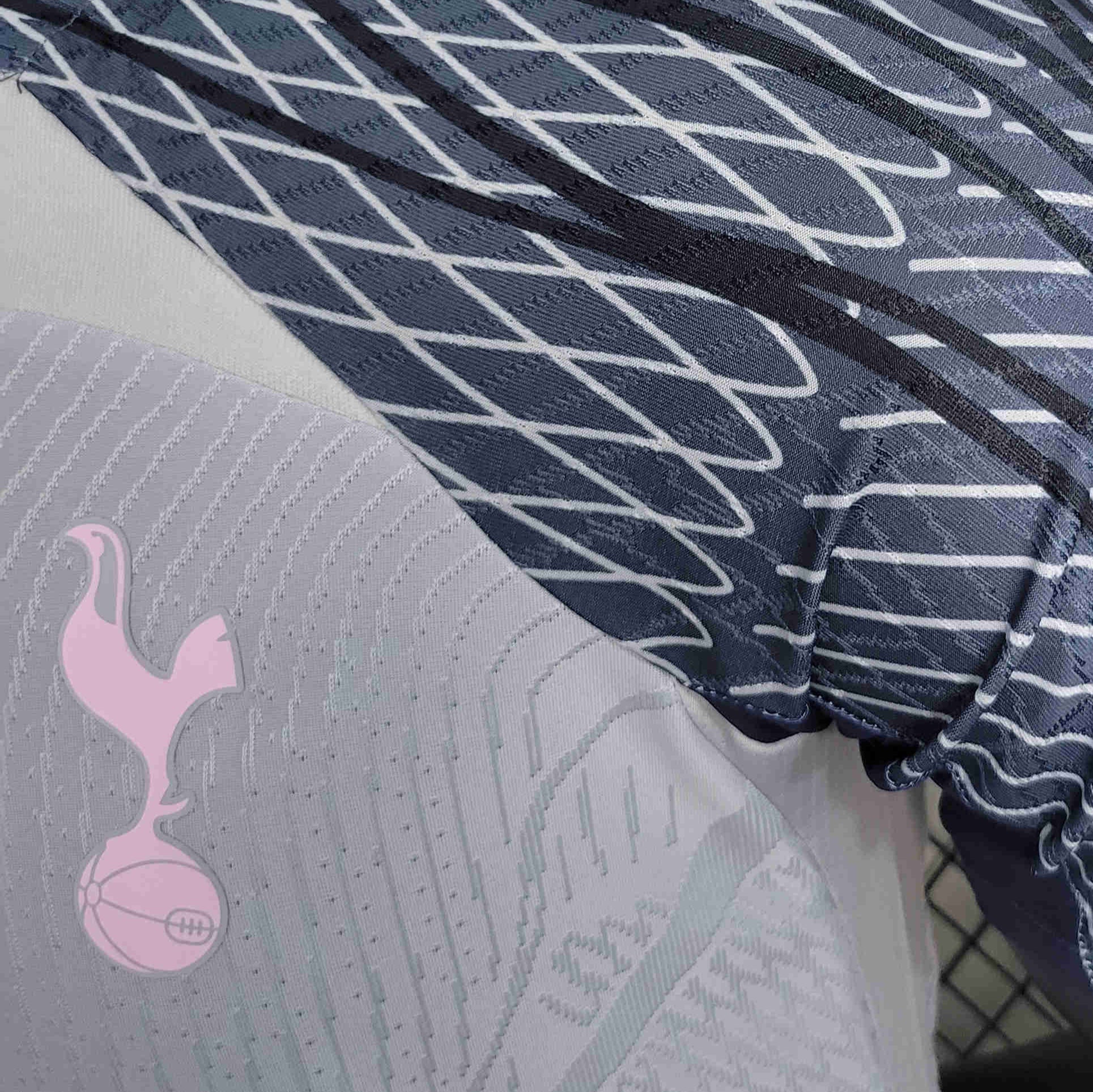 Tottenham Hotspur Entraînement 23/24 - Packaging