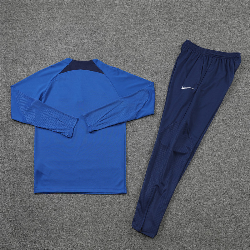 PSG - Survêtement - 1/2 Zip - Vue rapprochée