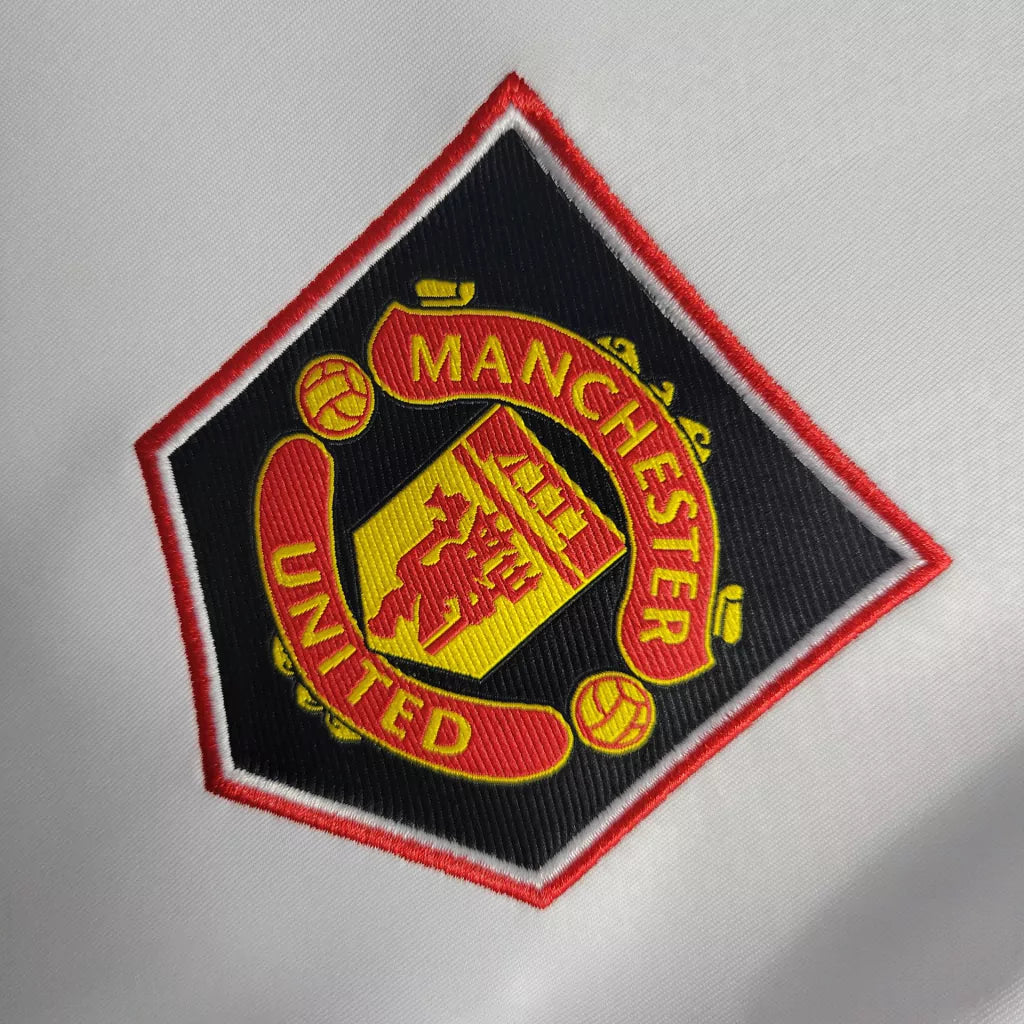 Manchester United Extérieur 22/23 - Manches Longues - Vue rapprochée