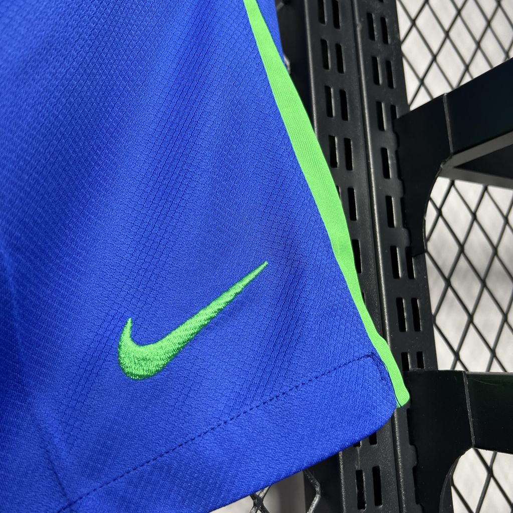 Short Brésil Domicile 24/25 - Vue rapprochée