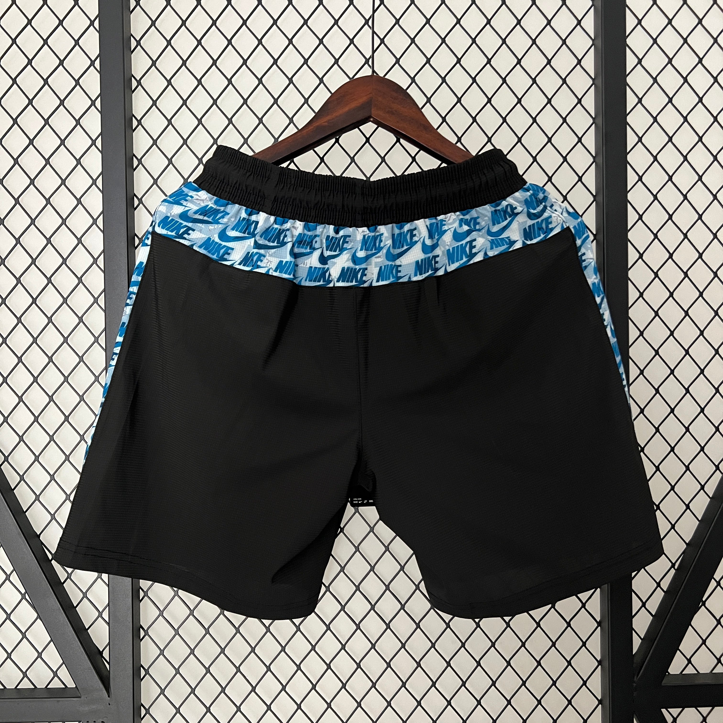Short Casual - 3 - Vue de dos