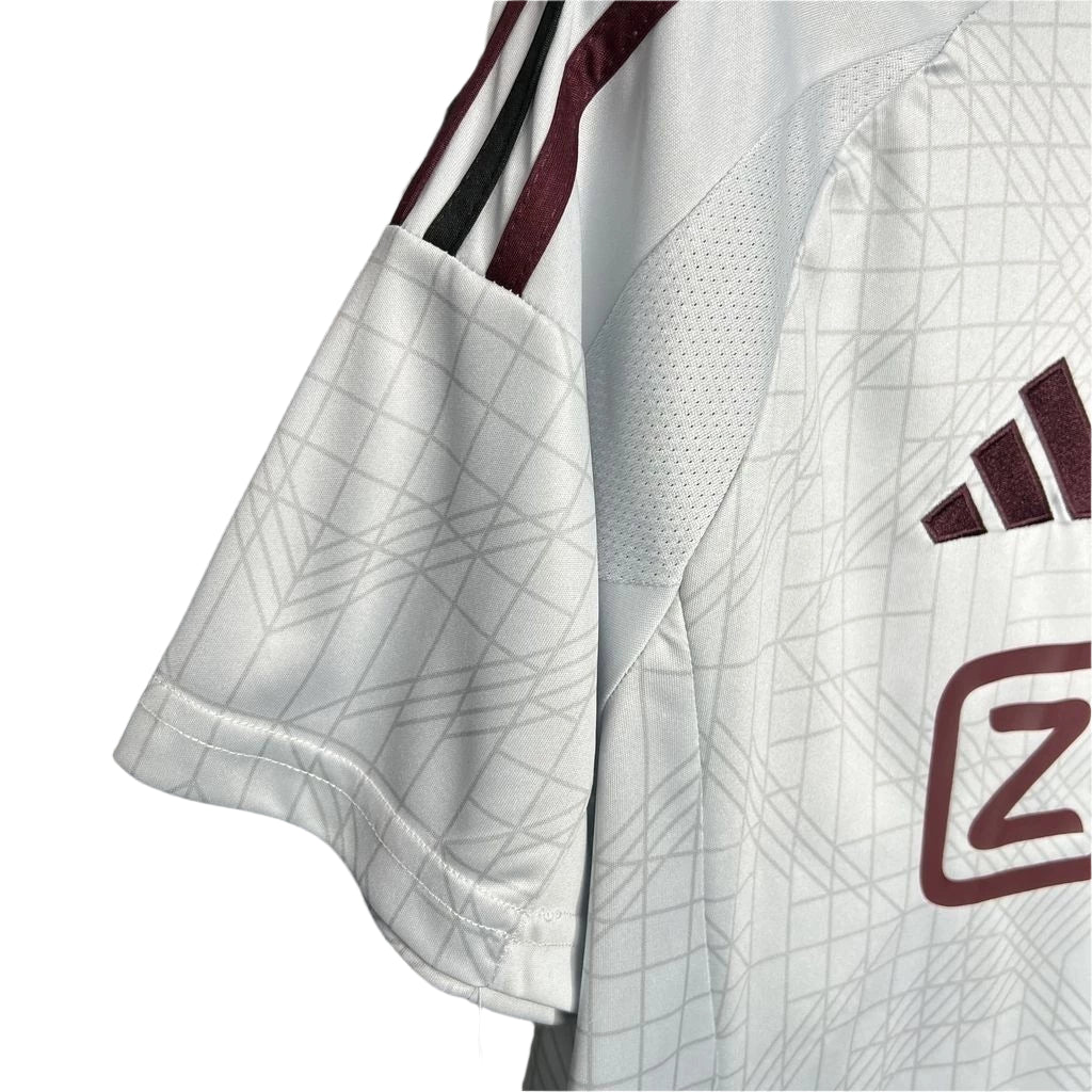 Ajax Troisième 24/25 - Détail